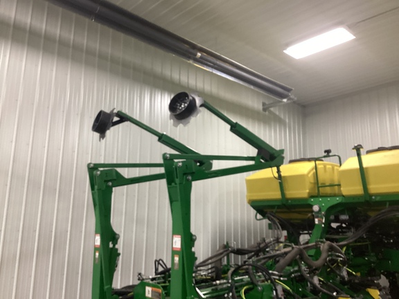 2025 John Deere 1775NT Planter