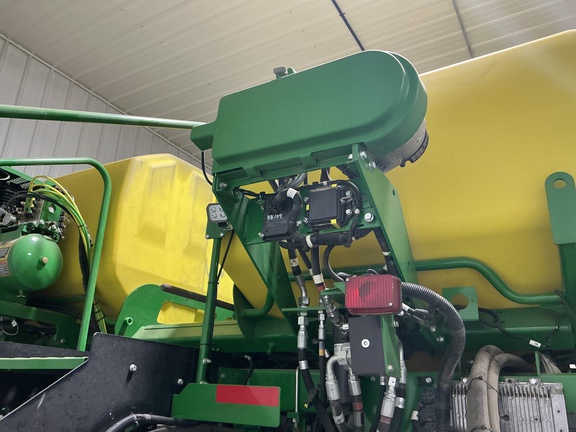 2023 John Deere DB60 Planter