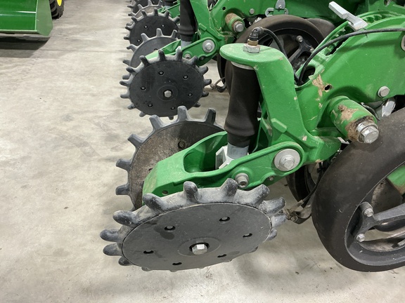 2023 John Deere DB60 Planter