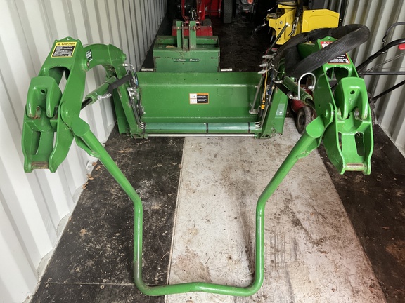 2019 John Deere 1025R Tractor Compact