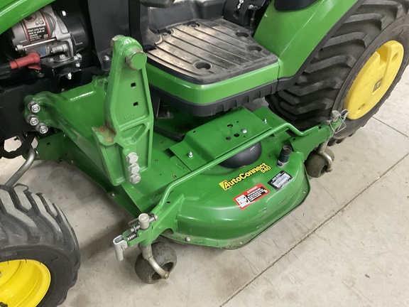 2019 John Deere 1025R Tractor Compact