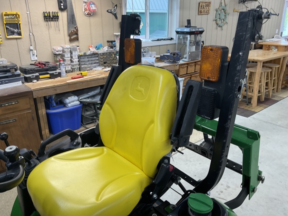 2019 John Deere 1025R Tractor Compact