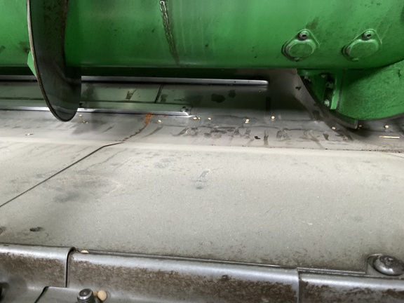 2009 John Deere 625F Header Combine