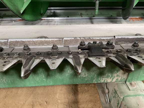 2009 John Deere 625F Header Combine