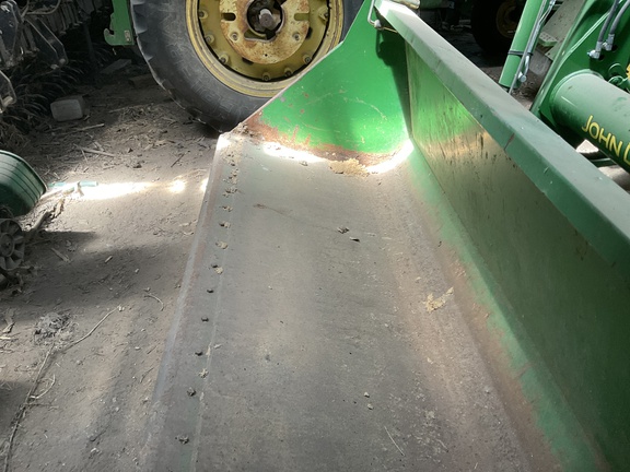 2012 John Deere 7215R Tractor