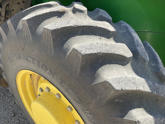 2012 John Deere 7215R Tractor