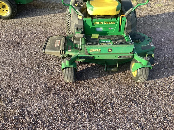 2024 John Deere Z545R Mower/Zero Turn