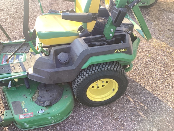 2024 John Deere Z545R Mower/Zero Turn