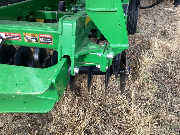 2025 John Deere 2330 Field Finisher