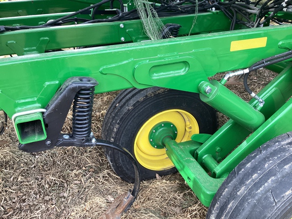 2025 John Deere 2330 Field Finisher