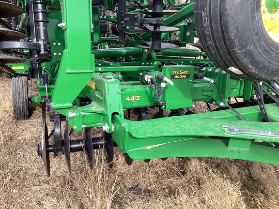 2025 John Deere 2330 Field Finisher