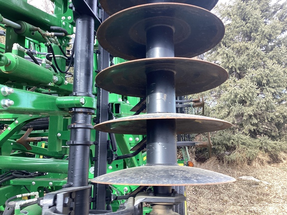 2025 John Deere 2330 Field Finisher