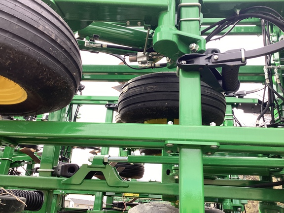 2025 John Deere 2330 Field Finisher