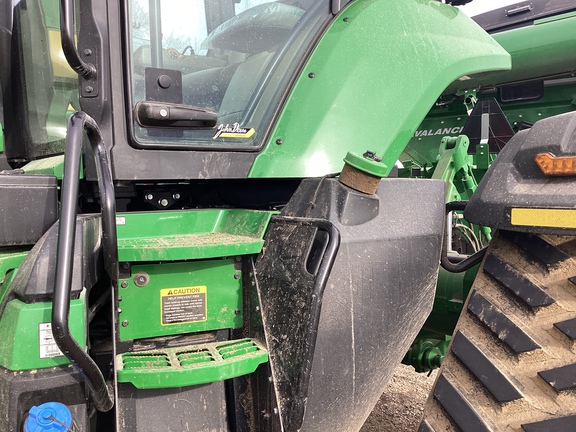 2025 John Deere 8RX 410 Tractor Rubber Track