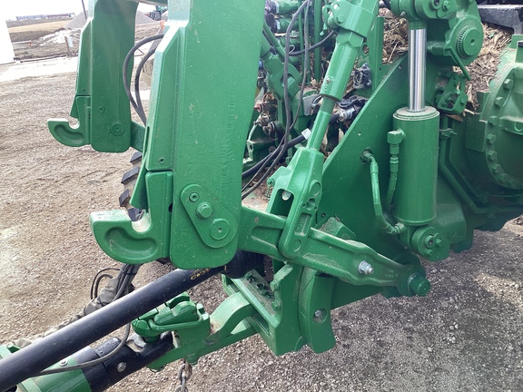 2025 John Deere 8RX 410 Tractor Rubber Track