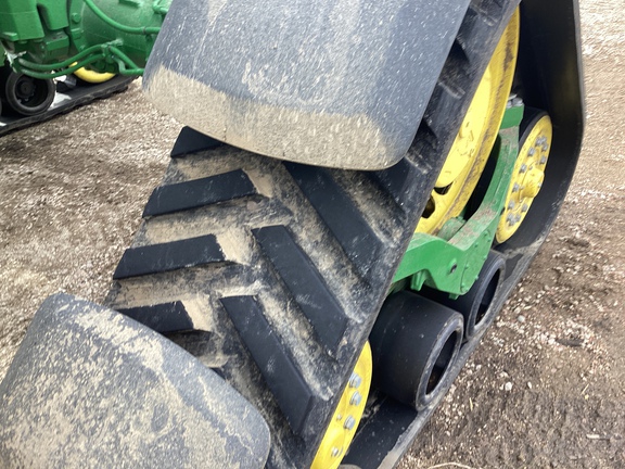 2025 John Deere 8RX 410 Tractor Rubber Track