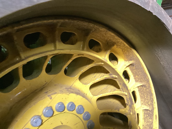 2025 John Deere 9RX 540 Tractor Rubber Track