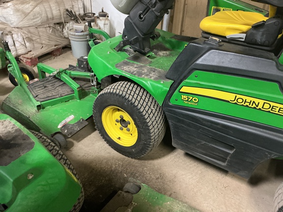 2016 John Deere 1570 Mower/Front Deck