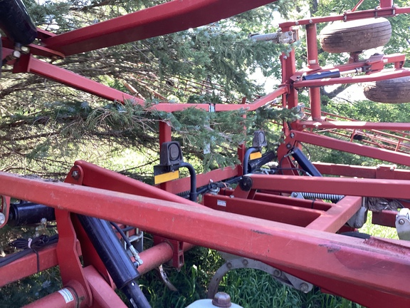 2003 Wil-Rich 5800 Chisel Plow