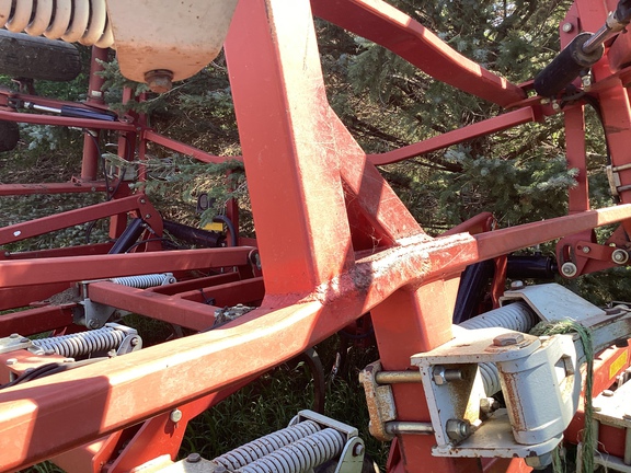 2003 Wil-Rich 5800 Chisel Plow
