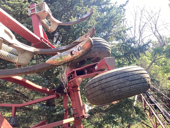 2003 Wil-Rich 5800 Chisel Plow