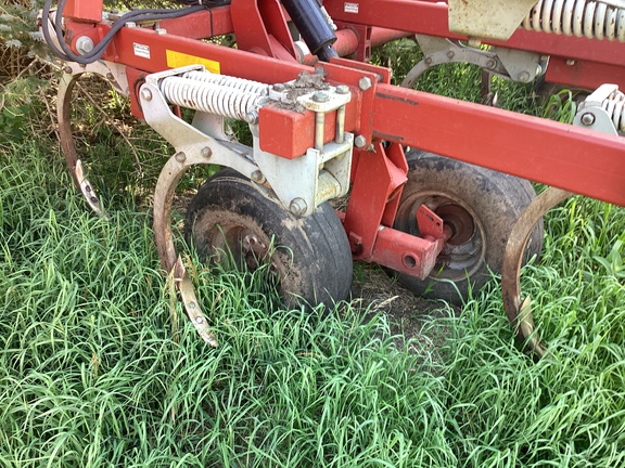2003 Wil-Rich 5800 Chisel Plow