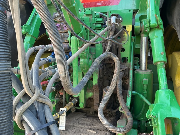 2023 John Deere N542C Air Seeder