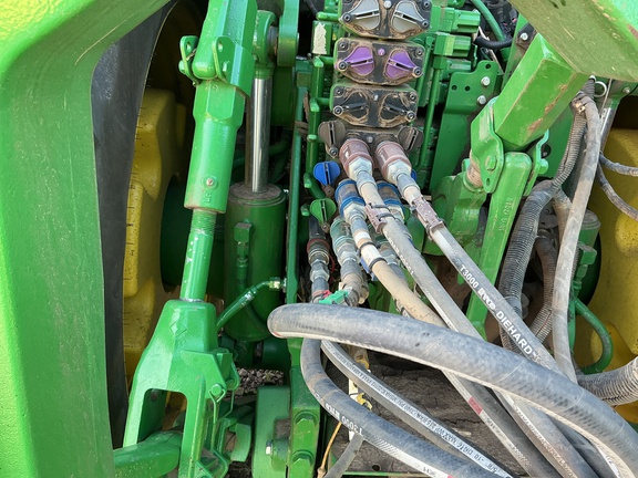 2023 John Deere N542C Air Seeder