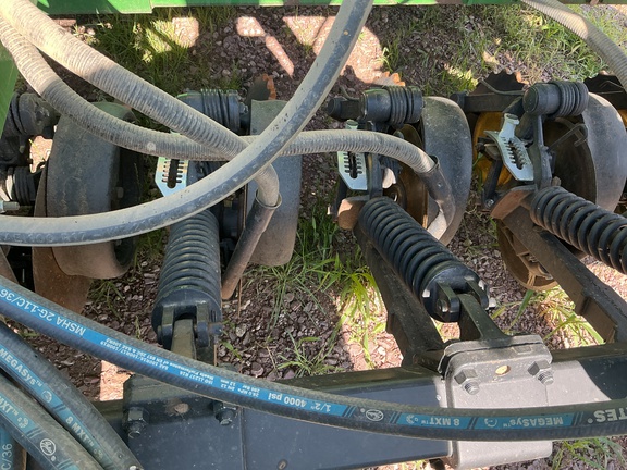 2023 John Deere N542C Air Seeder