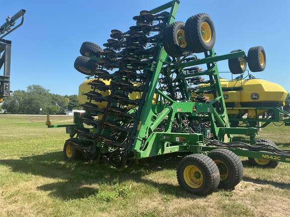 2023 John Deere N542C Air Seeder