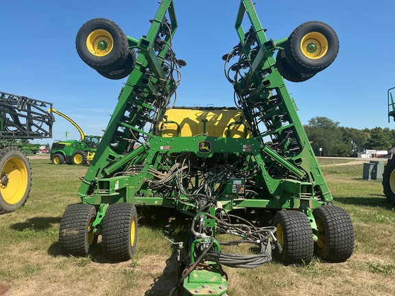 2023 John Deere N542C Air Seeder