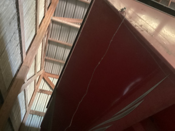 2007 Demco 950 Grain Cart