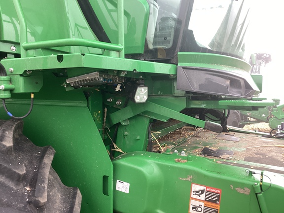 2025 John Deere S7 800 Combine