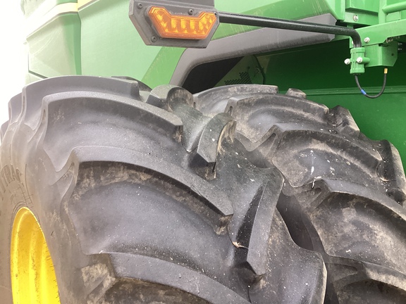 2025 John Deere S7 800 Combine