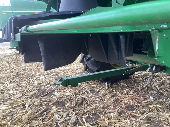 2025 John Deere S7 800 Combine