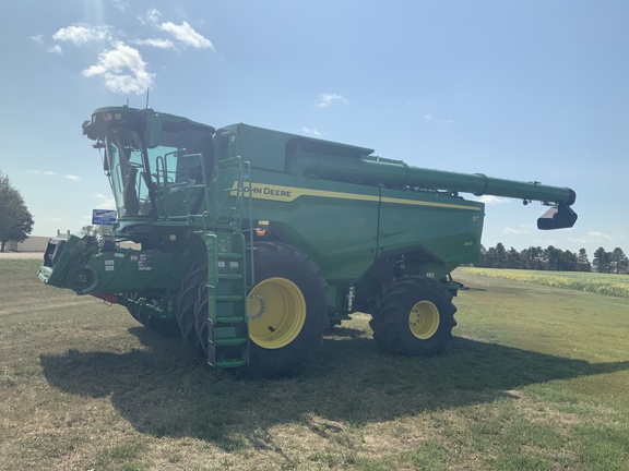2025 John Deere S7 800 Combine