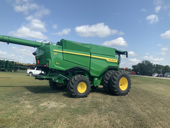 2025 John Deere S7 800 Combine