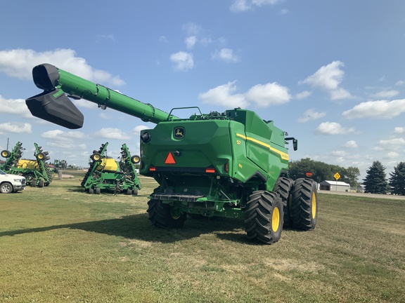 2025 John Deere S7 800 Combine