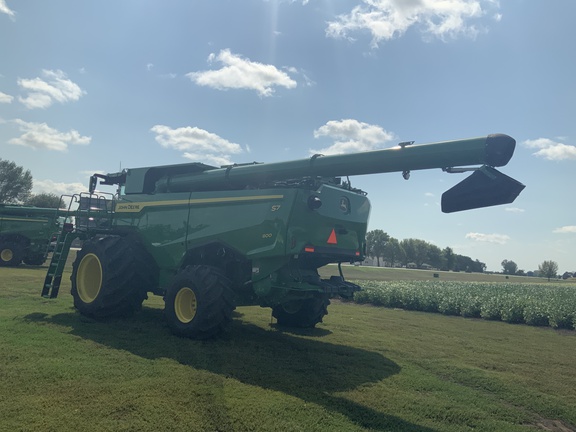 2025 John Deere S7 800 Combine