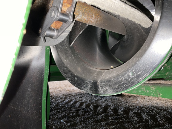 2023 John Deere S760 Combine