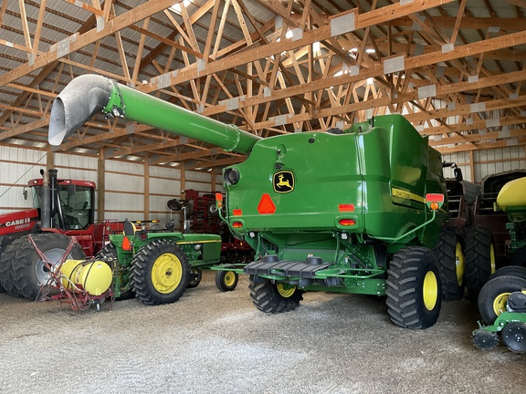 2023 John Deere S760 Combine