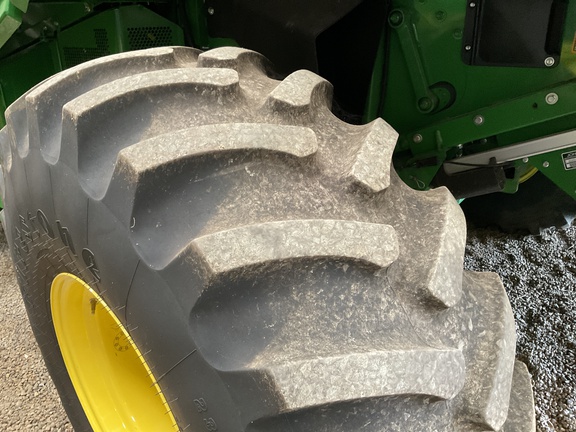 2023 John Deere S760 Combine