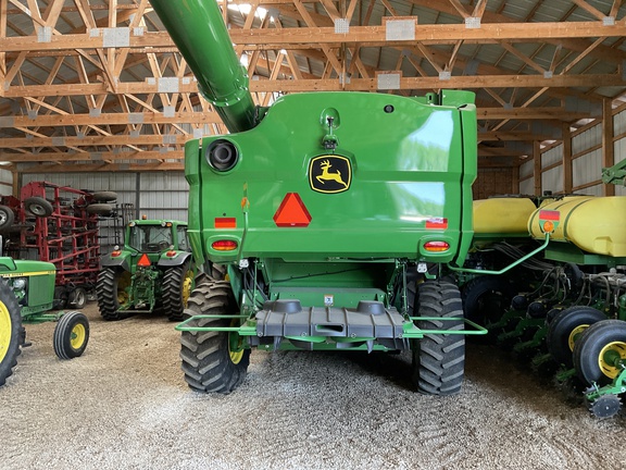 2023 John Deere S760 Combine