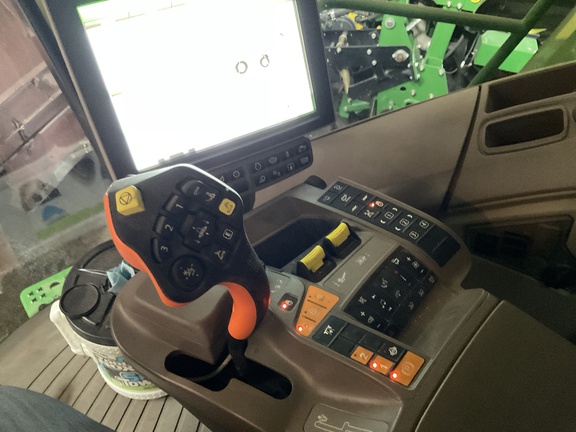 2023 John Deere S760 Combine
