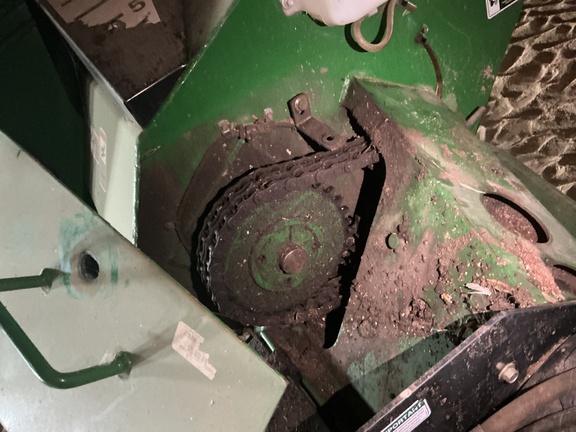 2013 Killbros 1950 Grain Cart