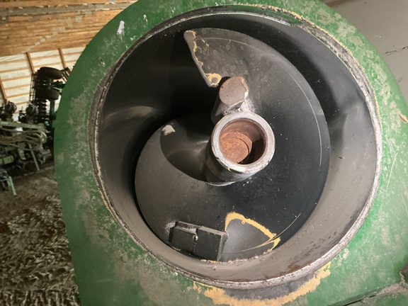2013 Killbros 1950 Grain Cart