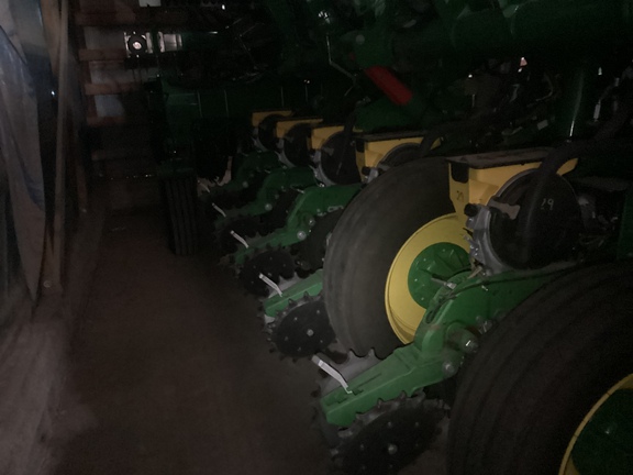 2022 John Deere 1795 Planter
