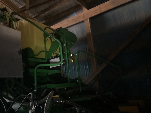 2022 John Deere 1795 Planter