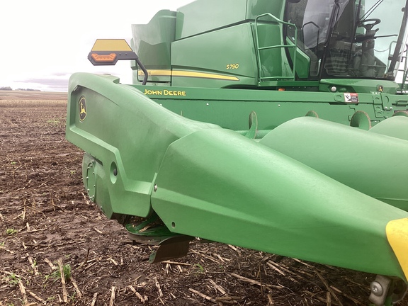 2024 John Deere C12R Header Corn Head