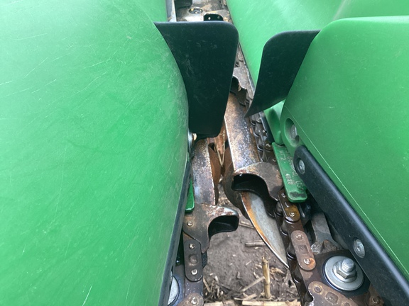 2024 John Deere C12R Header Corn Head